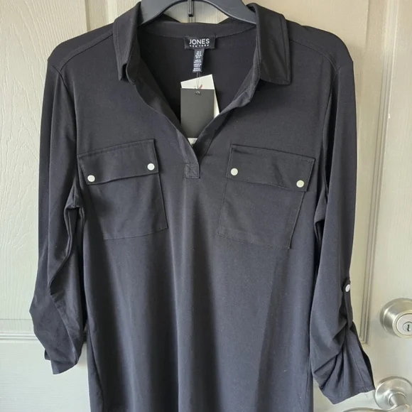 $59 Jones New York Women Blouse Sz M Black Collared Roll Tab Sleeves Snap Button - Picture 5 of 12
